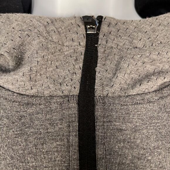 Athletic Works Dry More M Jacket - Picture 6 of 7